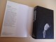 Dictionnaire LAROUSSE - La CHANSON MONDIALE Depuis 1945 - Francophone, Country, Rock,World Music, Rap, Soul, Blues - Woordenboeken