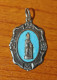 Pendentif Médaille Religieuse Argent 925 émaillé "Souvenir De Sainte Anne D'Auray" Silver Religious Medal - Religion & Esotérisme