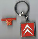 Porte Clef & Pin´s     Citroen      La Seyne - Key-rings