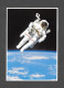 ESPACE - SPACE SHUTTLE COLLECTION - NASA - FLORIDA USA - ASTRONAUT UTILISING THE NITROGEN PROPELLED - PHOTOGRAPHY NASA - Espace