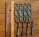 CUPBOARD DROP HANDLES Industrial Art VICTORIAN Antique Furniture 4 Anciennes Entrees De Serrure En Laiton Pour Meuble - Altri & Non Classificati