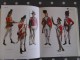 Delcampe - BRITISH INFANTRY UNIFORMS SINCE 1660 Barthrop Turner Empire Guerre 1940 1945 1914 1918  Armée Infantrie Napoléon - Esercito Britannico