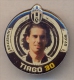 PIN´S FOOTBALL JUVENTUS - GIOCATORE (MENDES TIAGO - N° 30) STAGIONE 2007/08 - LEGGI - Pin's (Badges)