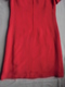 Delcampe - Vintage - Robe Rouge 100 % Rayonne T 38 Années 70 - 1940-1970