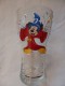 Très Beau Verre Mickey (Disneyland Paris). 15 Cm De Haut Et Culot épais. - Otros & Sin Clasificación