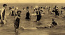 LES BAINS FOTOKAART BAADSTER STRAND CARTE PHOTO SEXY BAIGNEUSE Bather Bader Badegast Bagnante KUST LITTORAL PLAGE 3842 - De Panne