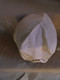 Delcampe - Ancien - Chapeau, Casquette De Femme Made In France - Headdresses, Hats, Caps