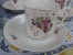 Delcampe - Série De 5 Tasses à Café + Soucoupe,crémier , Sucrier Ancienne Porcelaine Début 1900 Décor De Fleurs ,oiseaux & Dorures - Tazze