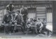 M36 / FORMAT CPSM TOP REPRO GROUPE DE JEUNES SUR UNE VOITURE A PARIS EN 1960 / MAI 1968 - Demonstrationen