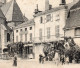 LOUHANS-1907--Place De L'Hotel De Ville-L'église (animée)  N° 1318 éd  B.F  Paris....à Saisir - Louhans