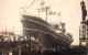 Carte Photo Lancement Bateau Identifié "  Léoville  " Worms Construit à Le Trait 1922 Transport Maritime - Ferries