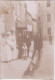 Photo Juin 1899 EMBRUN - Dans Une Rue (A127) - Embrun