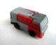 FIGURINE KINDER VOITURE CAMION DE POMPIERS TRANSFORMERS EN ROBOT - 1980's - Figurillas En Metal