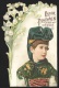 Chromo En Relief Chocolat POULAIN - Portrait De Jeune Fille En Costume Et Muguets - Poulain