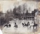 SOLDATS FAISANT BOIRE LES CHEVAUX DEVANT UNE ECLUSE - PLAQUE DE VERRE MILITAIRE 10 X 8.5 CM - Autres & Non Classés