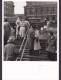 France CPA Robert Doisneau : La Baiser De L'Opera Opera Kiss (Paris 1950) PARIS LOUVRE 1995 Denmark Marianne (2 Scans) - Doisneau