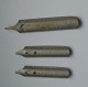 Delcampe - Lot Of 12 Nibs (uncleaned) - BRAUSSE, PERRY&Co, BAIGNOL, BRITISH GOODS, JOHN MITCHELL, IRIDINOID - Piume