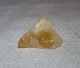 BELLE PIERRE CALCITE ORANGE 3.8 X 2.8 X 2.5 Cm Environ 20 Grammes - Minerals