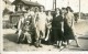 MONTREUIL SOUS BOIS   1933  UNE RUE POPULAIRE AVEC VOITURE - Lieux