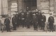 CPA PHOTO 75 PARIS V Mairie Commissariat De Police Groupe Policiers Flics Photographe NEMON Rue Pascal 1906 Rare - District 05