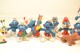 Collection De Figurines SCHTROUMPF Années 1980. Taille Crayon Grand Schtroumpf Peyo - Figurines En Plastique