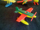 Delcampe - KINDER TOY LOT 1980 RARE VINTAGE ORIGINAL GERMANY MADE 4 AIRPLANE-HELICOPTER  ULTRA RARE - Autres & Non Classés