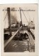 TRANSPORT DANS LES EAUX GLACEES - PONT D UN NAVIRE ET VUE SUR UN AUTRE - MER GELEE - PHOTO 9 X 6.5 CM - Bateaux