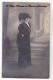 SAINT ST NAZAIRE - FEMME AVEC CHAPEAU A PLUMES - LOIRE ATLANTIQUE - CARTE PHOTO - Saint Nazaire