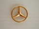 Pin's - MERCEDES. Logo - Mercedes