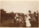 2 Photos Originales Scolaire, Groupe D'élèves Avec Maîtresse Et Ronde Des Enfants Vers 1920 - Costumes De Marins & Noeud - Personnes Anonymes