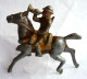 FIGURINE ALUDO - SOLDAT CAVALIER TROMPETTE CASQUE ADRIEN KAKI Pas Quiralu - Quiralu