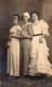 Carte Photo (à Identifier) 3 Jeunes Filles Au Bal Costumé (prénoms, âges Au Verso) - A Identifier