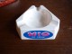 CENDRIER -   MIO ICE CREAM-   Blanc , Triangulaire: Côté: 14,5cm, Ht: 4 Cm , S.e.v.n. Otten Plastic, Bxl - Cendriers