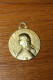 Pendentif Médaille Religieuse WW1 "Jeanne D´Arc" Tôle De Laiton Emboutie (Porte Bonheur De Poilu WWI) - 1914-18