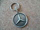 Porte Clé ** Mercedes Benz - Garage Pouliquen -Merlevenez  ** Automobile  ( Voir Photos) - Key-rings