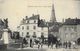 Nolay (Côte-d'Or) - Place Carnot, Café De La Place - Animation (militaires) Devant La Statue - Edition Labourey - Autres & Non Classés