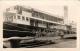 PHOTO MARS 1928 BATEAU ANGLAIS ENTRE SINGAPOUR ET JAVA ,SCENE DE PORT REF 50019 - Paquebots