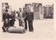 Intéressante  Photo D'une Bombe Non Explosée Tombée Au Havre (76) Près De L'Hôtel Frascati En 1944 (voir Dos) - Oorlog, Militair