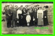 À IDENTIFIER - GROUPE DE GENS DANS LEUR BEAU COSTUME - REGAL POSTCARD - - Da Identificare