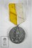 1944 Eucharistic Congress Barcelona Religious Medal - Religión & Esoterismo