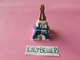 Serie Complète De 7 Feves En Porcelaine - LA TOUR EIFFEL - THE EIFFEL TOWER 2000 ( Feve - Figurine - Miniature ) - Pays