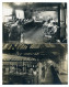 Carte Photo ARUNDEL Tortington Park Elèves Filles Dans  Un Salle De Tissage Pupils Girls In A Classroom Of Weaving - Arundel