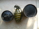 Grenade US Mk2 Ww2 Neutralisée Et Son Container Ww2 - Armes Neutralisées