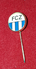 FC ZÜRICH SWITZERLAND, ZURIGO SUISSE, ORIGINAL VINTAGE ENAMEL PIN BADGE - Fútbol