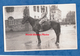 CPA Photo - Caserne à Situer , Allemagne ?- Portrait D'un Militaire Du 4e Régiment à Identifier - Cheval Horse Cavalerie - Autres & Non Classés