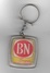 PORTE-CLES PUBLICITAIRE ANCIEN B N SUPER CASSE CROUTE / 1 YOURI GAGARINE - COSMONAUTE PREMIER HOMME DANS L'ESPACE - Porte-clefs