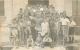 CARTE PHOTO   GROUPE DE PERSONNES  BORD DE MER - To Identify