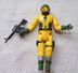 ANCIENNE Figurine GIJoe Vintage JAUNE BON ETAT Avec Arme  PAS DE MARQUE  MANQUE DE PEINTURE  POUCE 0K ARME NON D'ORIGINE - GI Joe