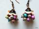 Boucles D'oreilles Petit Chapeau En Verre Filé Et Ses Perles De Verre Multicolores  Boucles D'oreilles Petit Chapeau En - Ohrringe