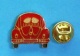 1 PIN'S //   ** COCCINELLE ** VOLKSWAGEN ** 1953 ** SPLIT WINDOW ** - Volkswagen